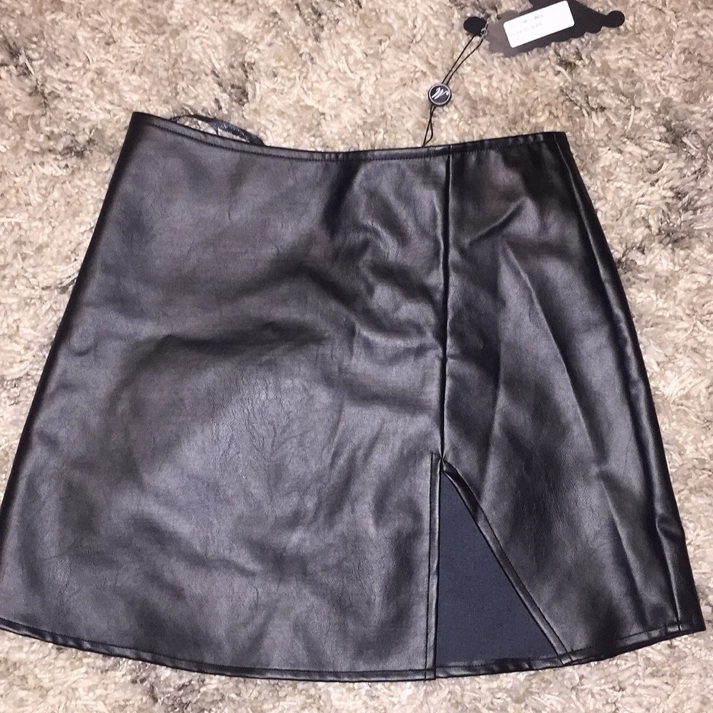 NWT Princess Polly Black leather skirt
